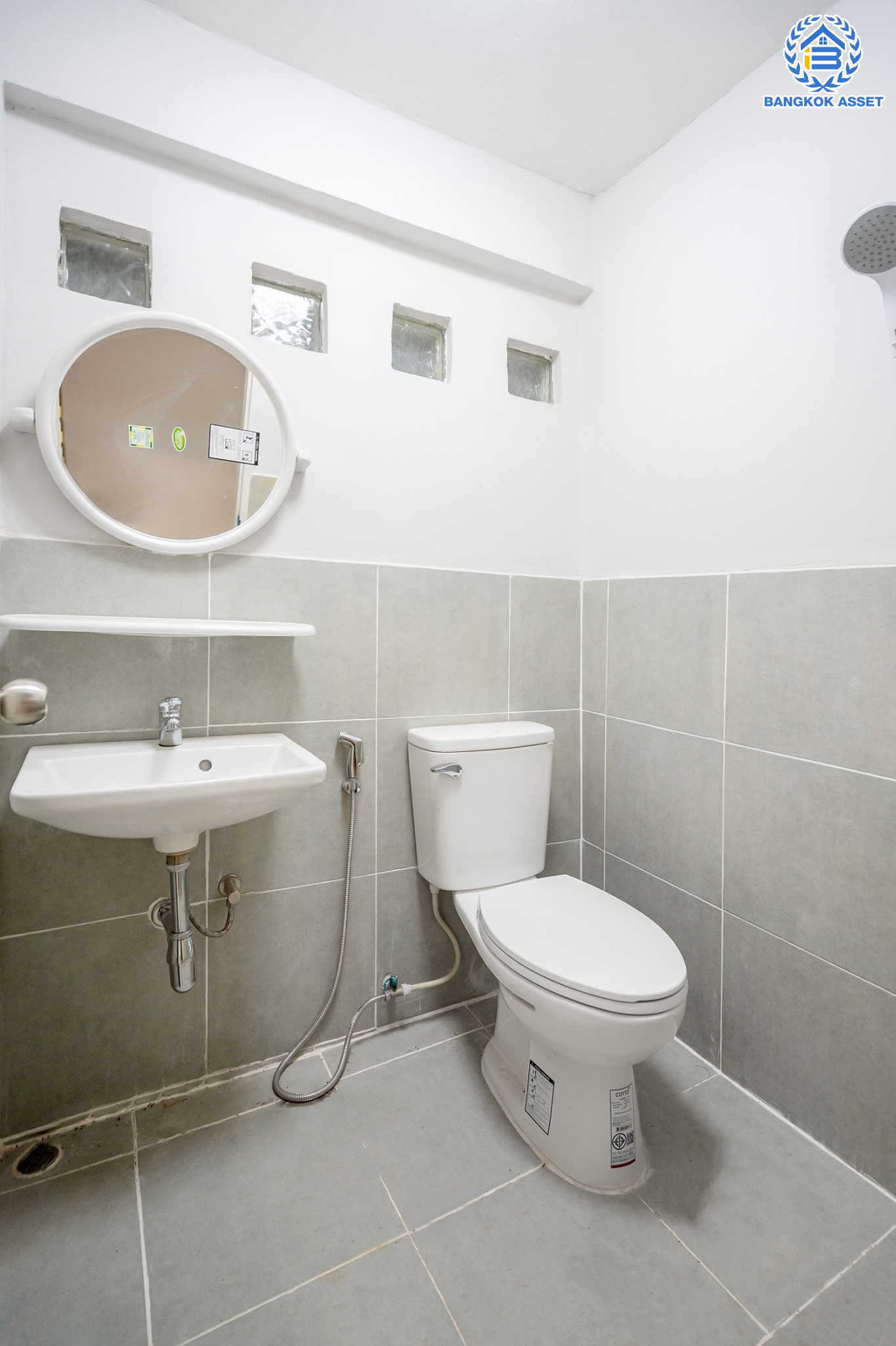 บ้านมือสองตกแต่งใหม่ ม.ชัยพฤกษ์ บางบัวทอง บ้านเดี่ยวแบรนด์ LH หลังมุม เนื้อที่ 77.1 ตร.ว. ฟังก์ชัน 3 ห้องนอน 4 ห้องน้ำ 1 ห้องอเนกประสงค์ 1 ห้องแม่บ้าน จอดรถ 2 คัน พร้อม Facilities ครบครัน บนทำเลเดินทางสะดวก ติดถนนบางกรวย-ไทรน้อย ใกล้เซ็นทรัลเวสต์เกต และรถไฟฟ้าสายสีม่วง "สถานีบางพลู"